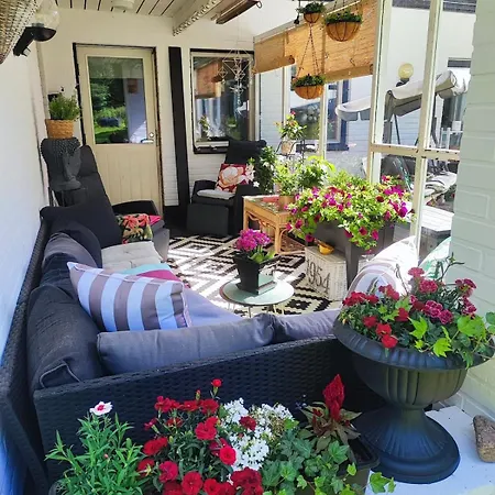 Apartment Spacious 44 Square Meters For 3 People